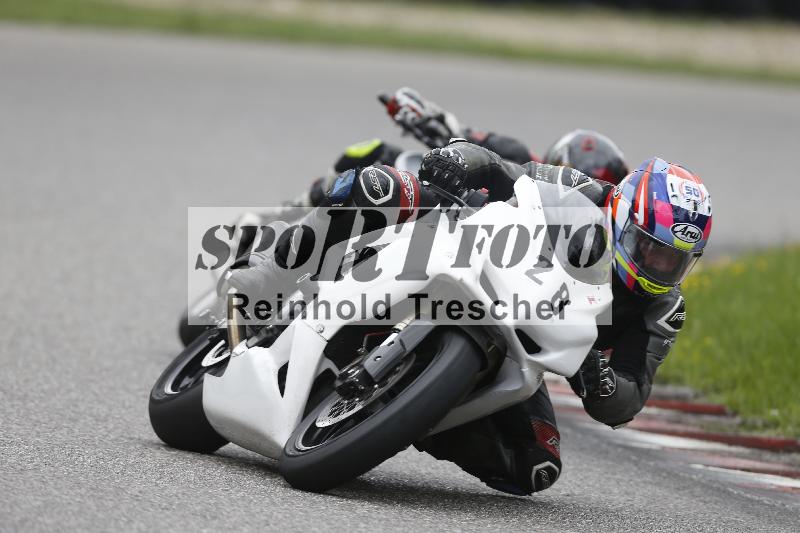 /37 28.07.2025 Dunlop Ride und Test Day ADR/Trackday Erfahren gelb Trackday schnell  rot/28